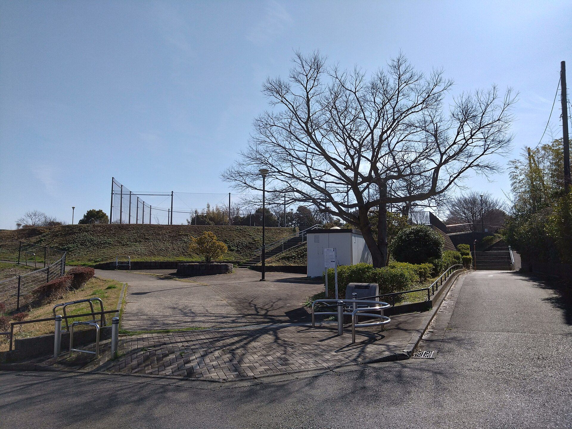 栄区笠間の笠間中央公園